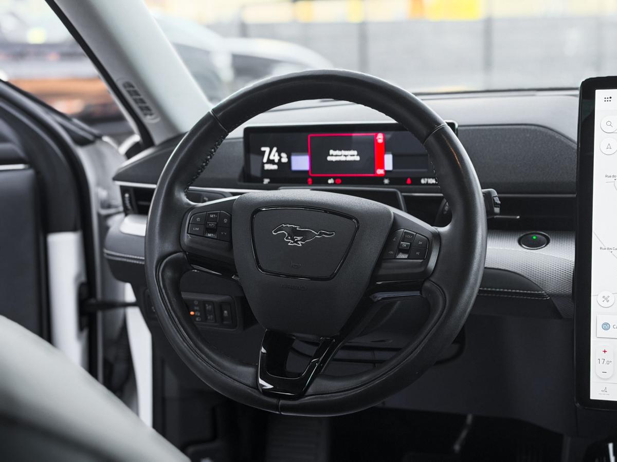 ford-mustang-2022-eletrico-0cc