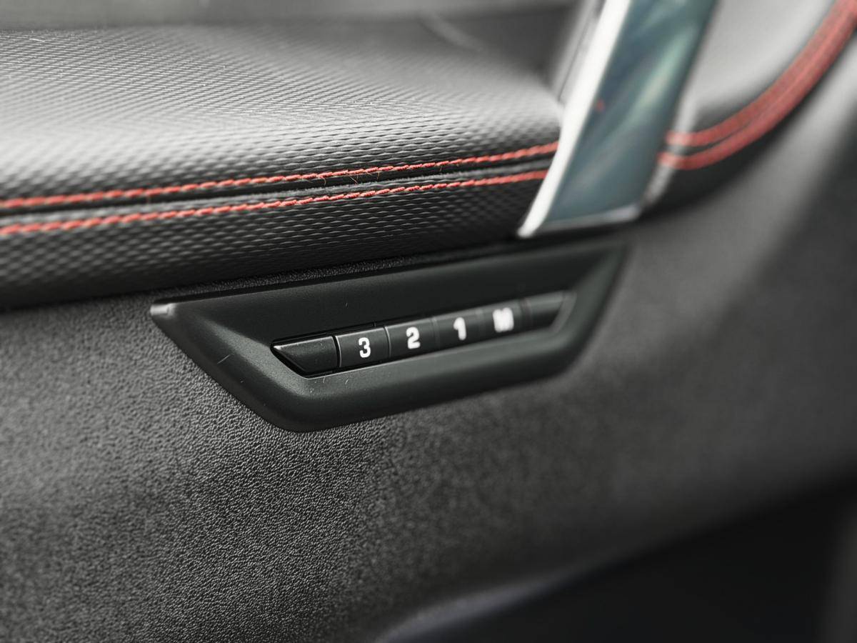land-rover-discovery-sport-2022-hibrido-a-gasolina-1498cc