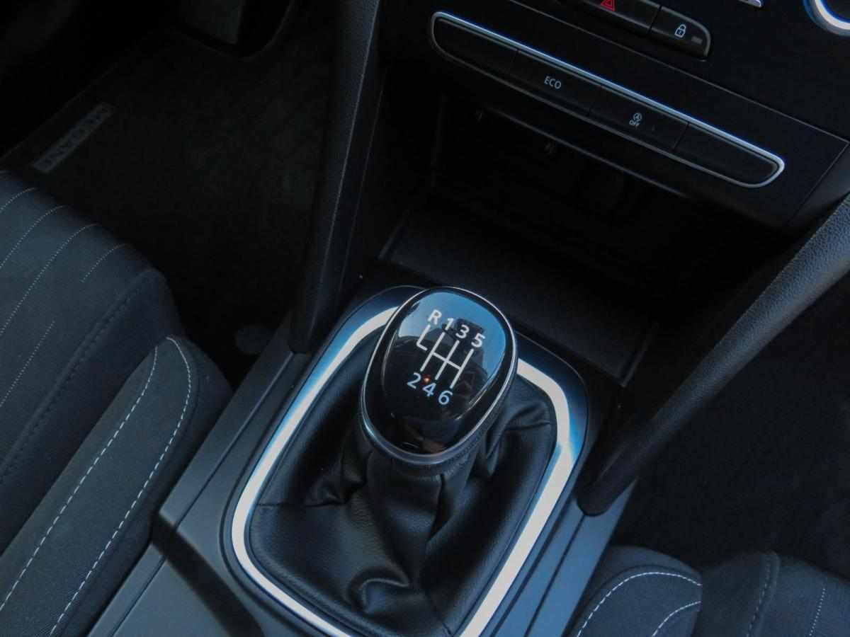 renault-megane-sport-tourer-1-5-dci-2020-diesel-1461cc