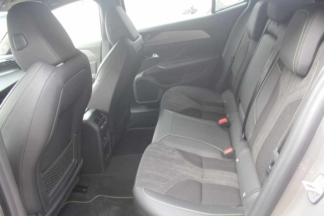 peugeot-408-e-408-58-kwh-2025-eletrico