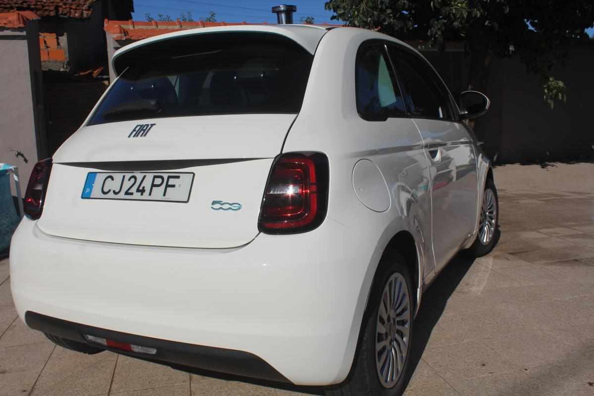 fiat-500e-42-kwh-2023-eletrico