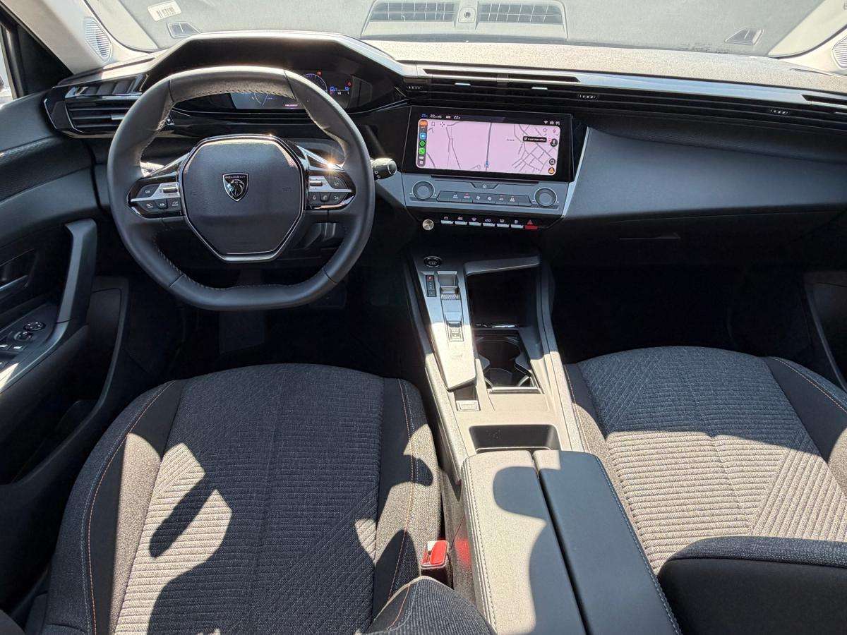 peugeot-e-308-2025-eletrico-500cc