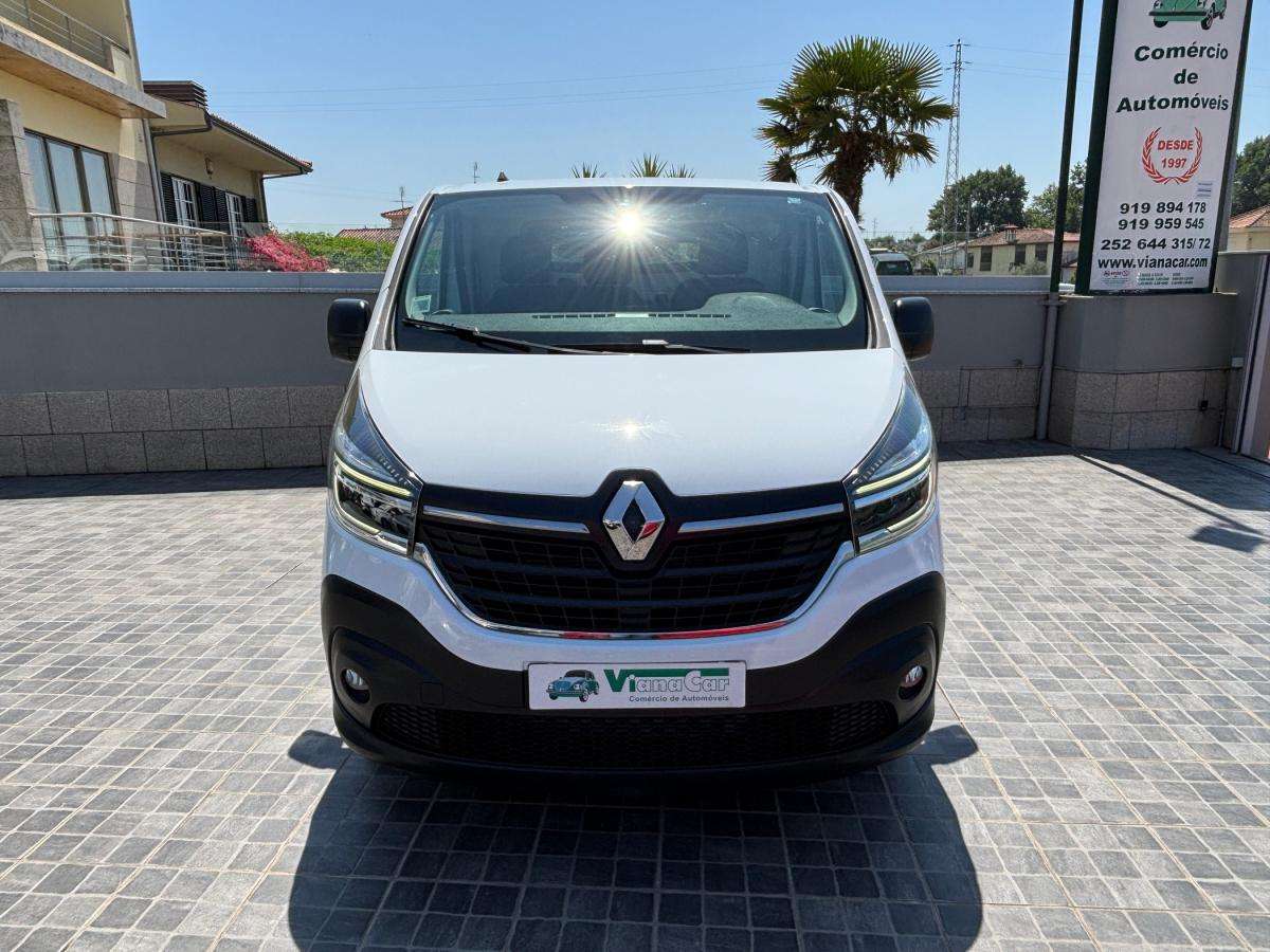renault-trafic-2020-diesel-1598cc