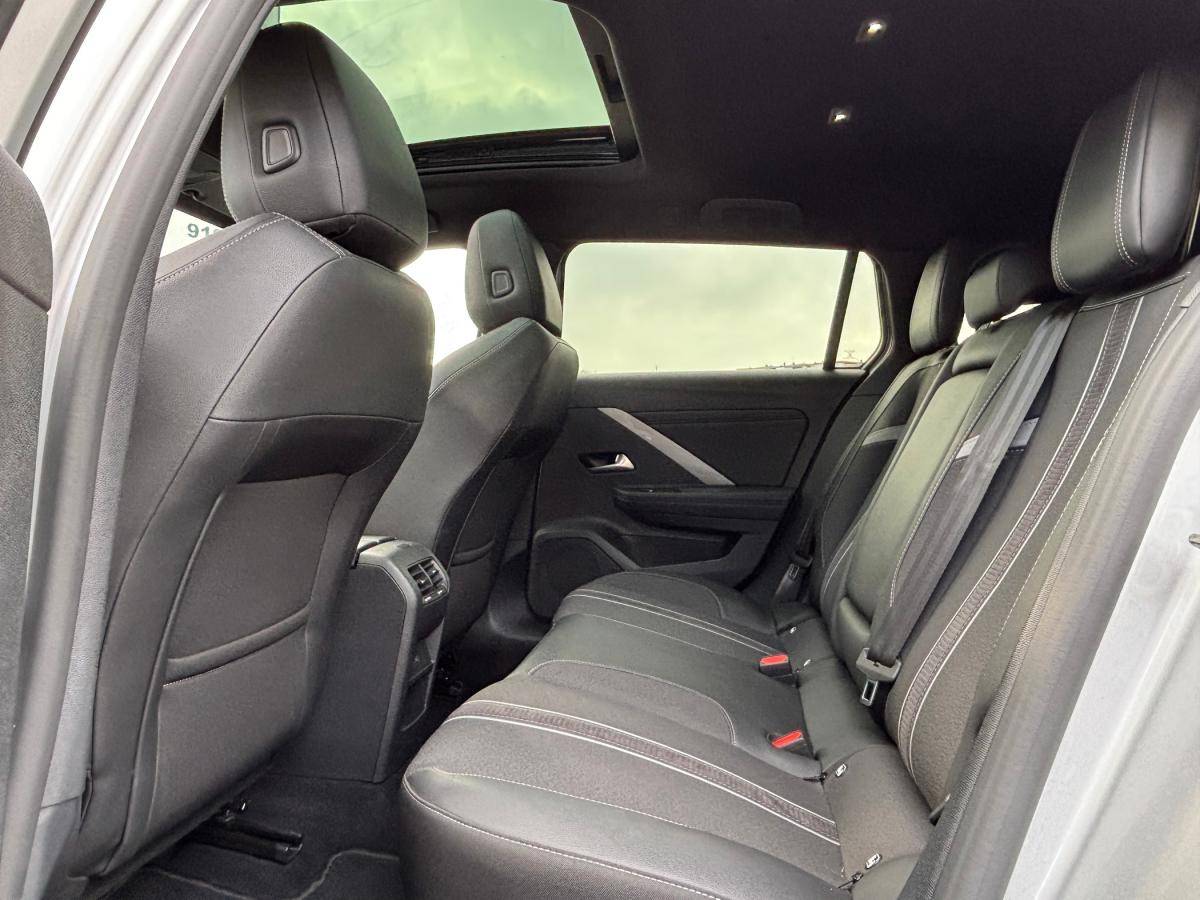 opel-astra-sport-tourer-2024-gasolina-1199cc