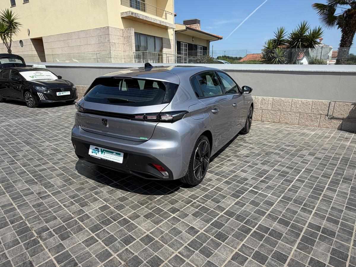 peugeot-e-308-2025-eletrico-500cc