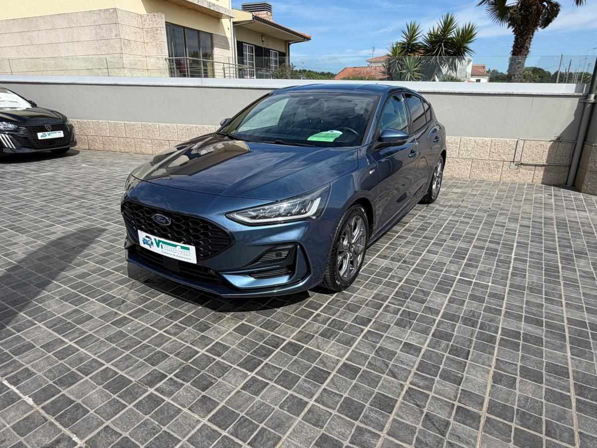 ford-focus-2024-gasolina-998cc