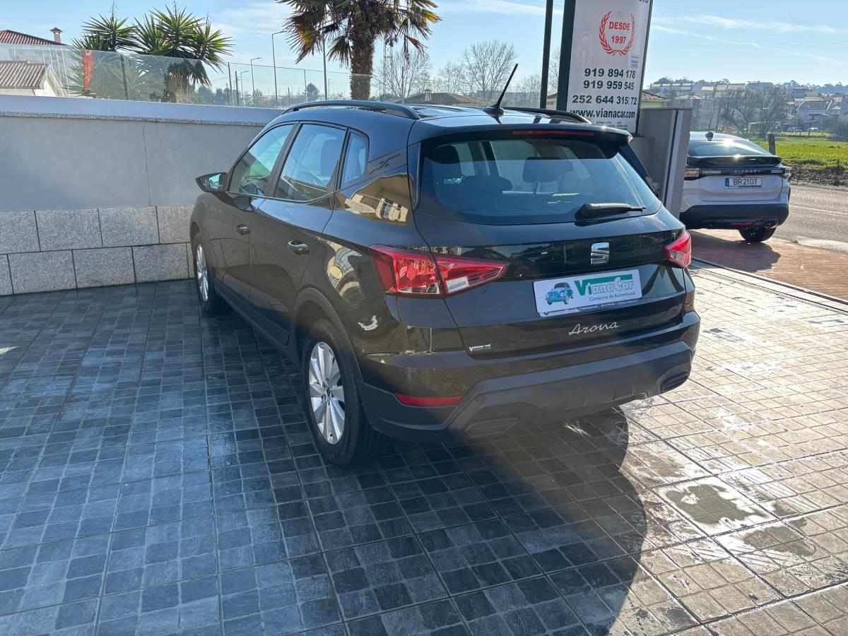 seat-arona-2024-gasolina-999cc