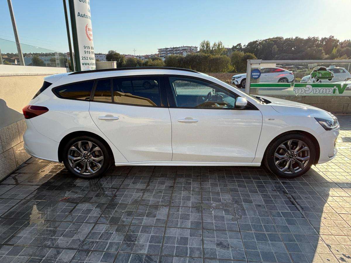 ford-focus-sw-2022-gasolina-998cc