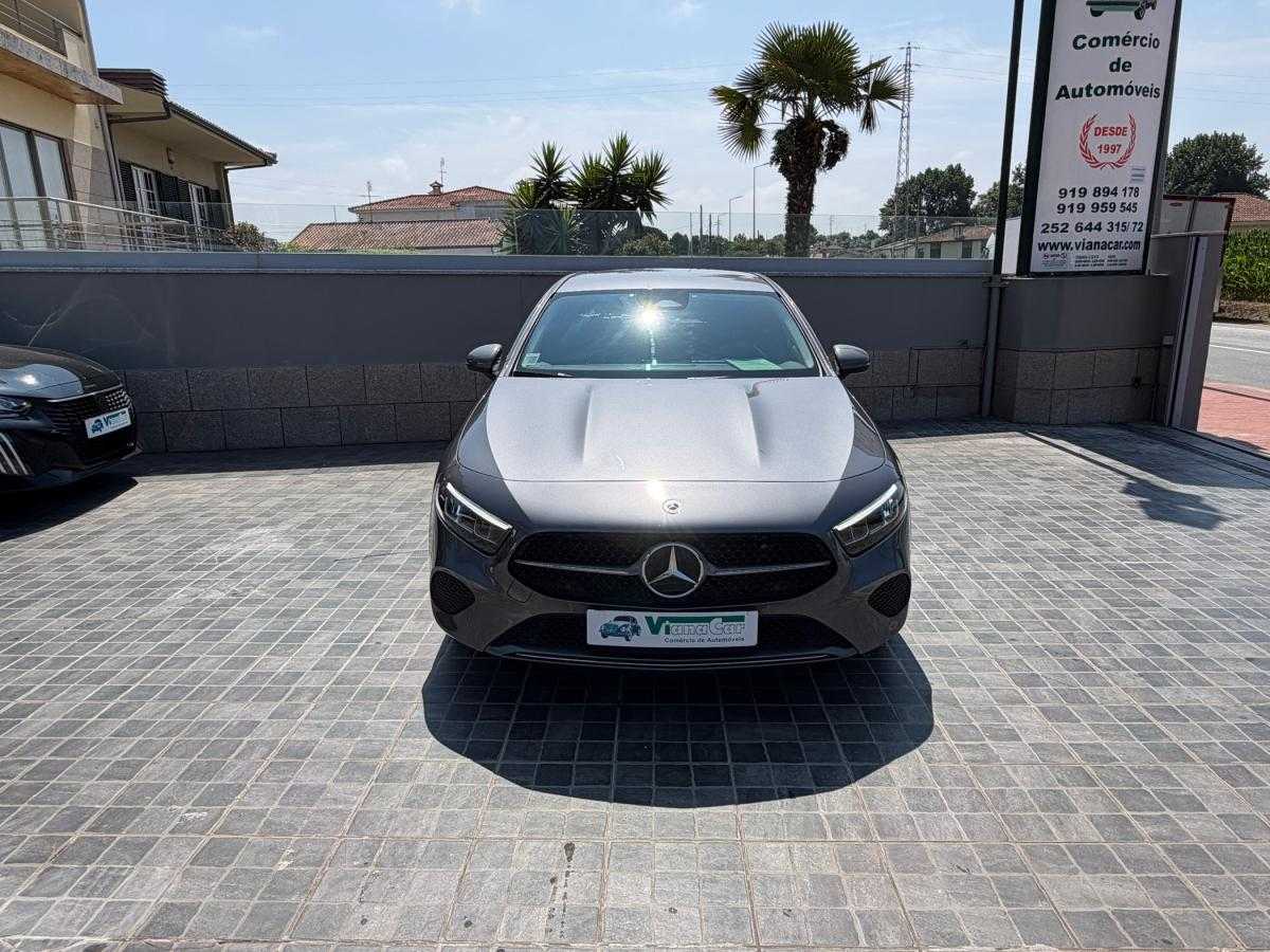 mercedes-benz-classe-a-2023-gasolina-1332cc
