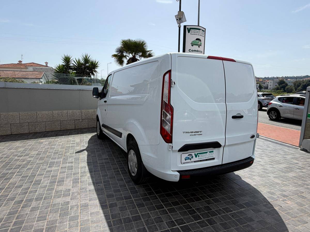 ford-transit-2021-diesel-1995cc