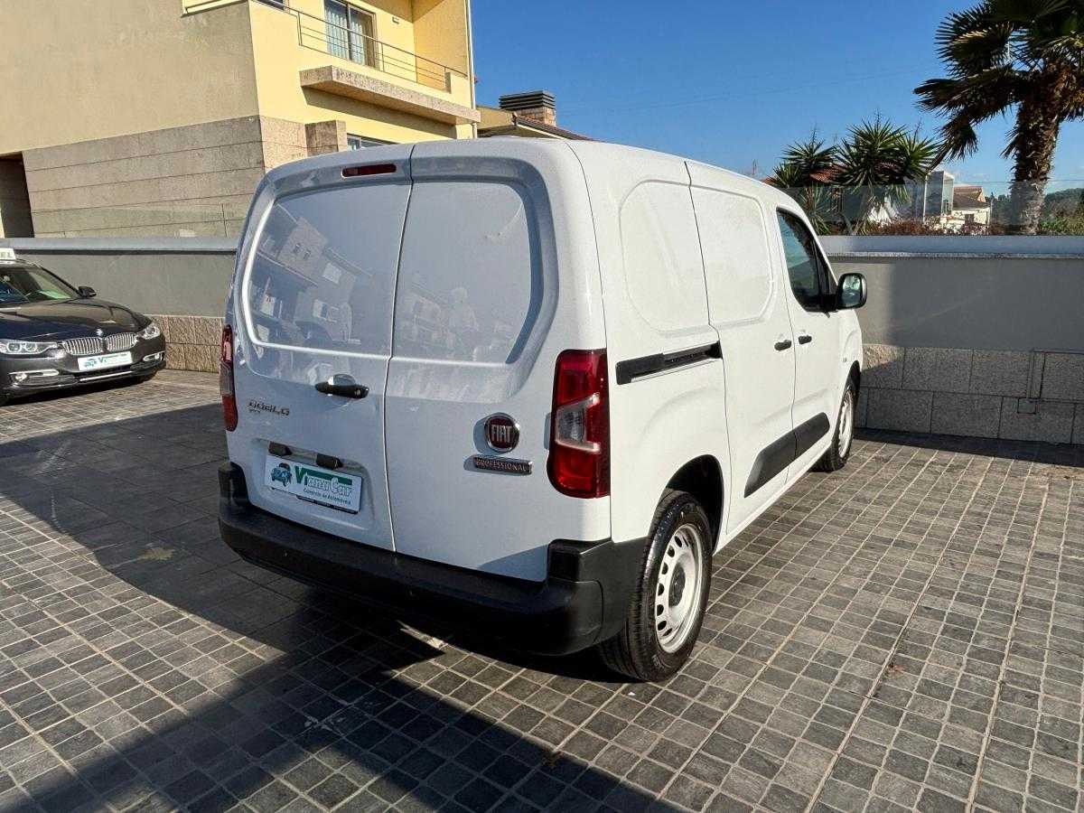 fiat-doblo-2023-diesel-1499cc