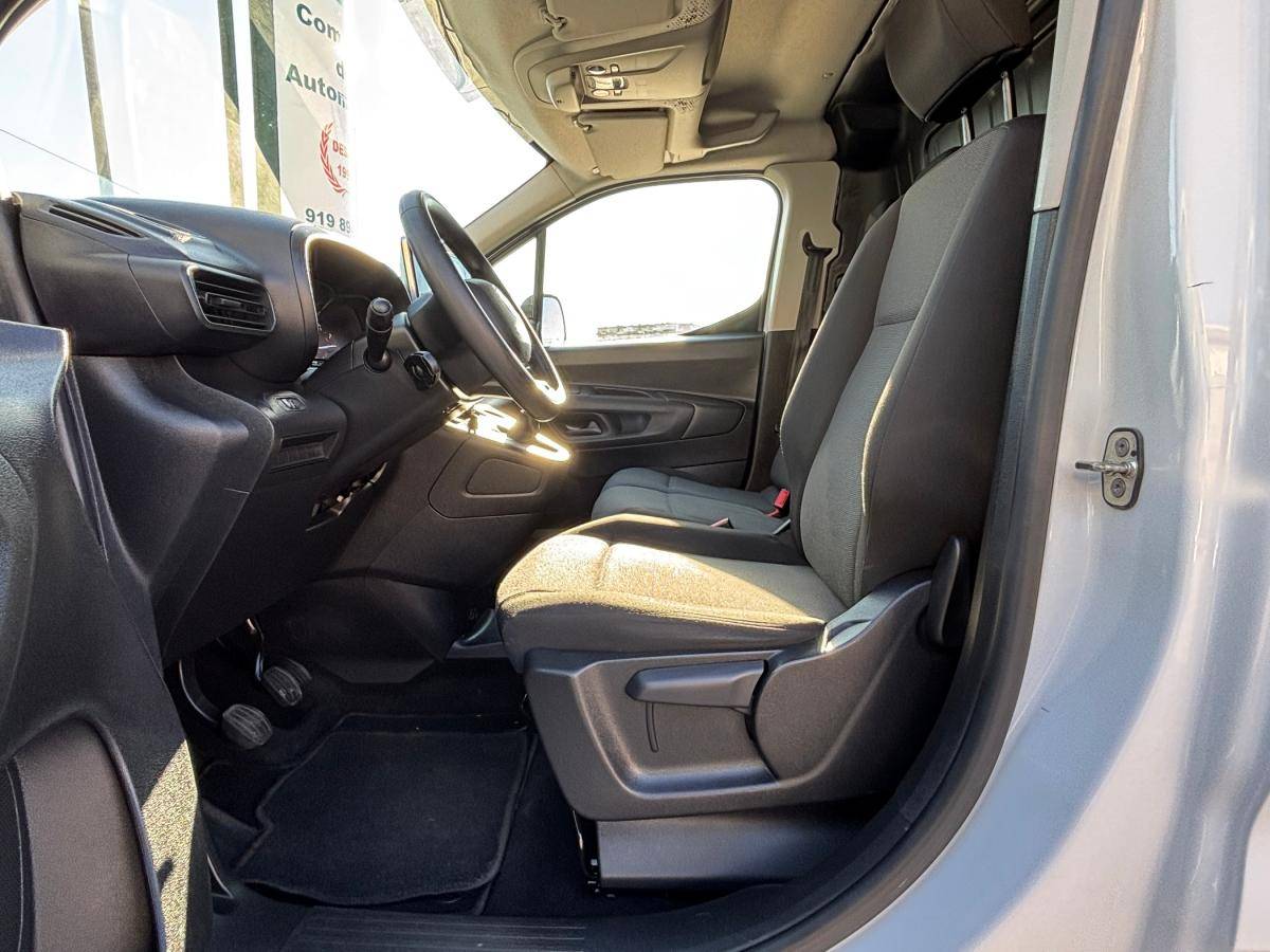 fiat-doblo-2023-diesel-1499cc