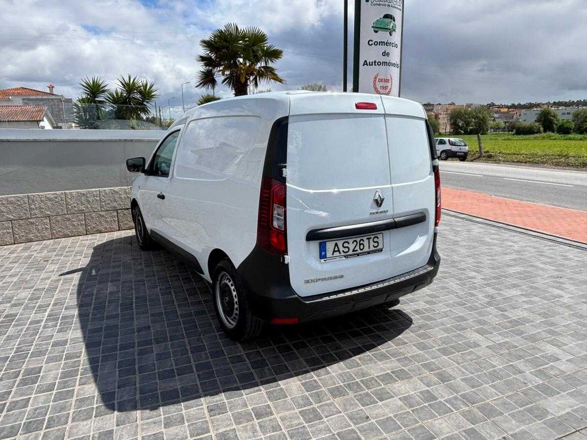 renault-express-2022-diesel-1461cc