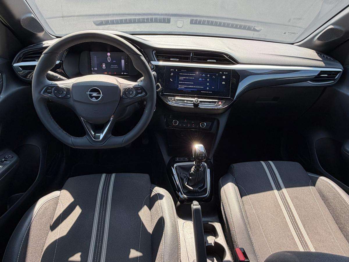 opel-corsa-2025-gasolina-1199cc