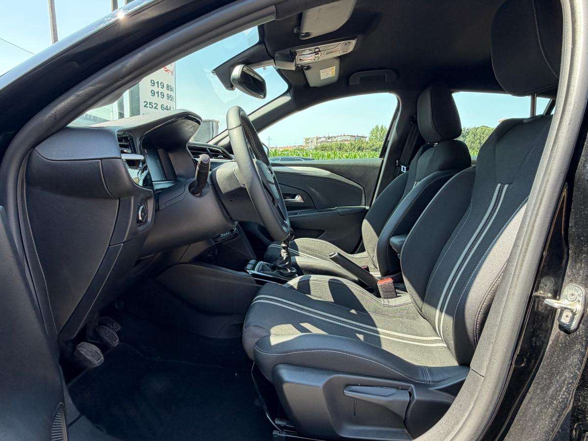 opel-corsa-2025-gasolina-1199cc