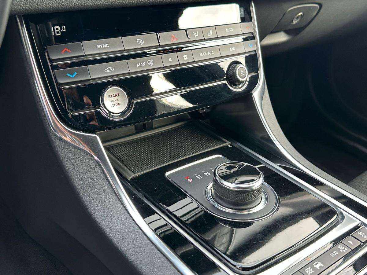 jaguar-xf-2019-diesel-1999cc