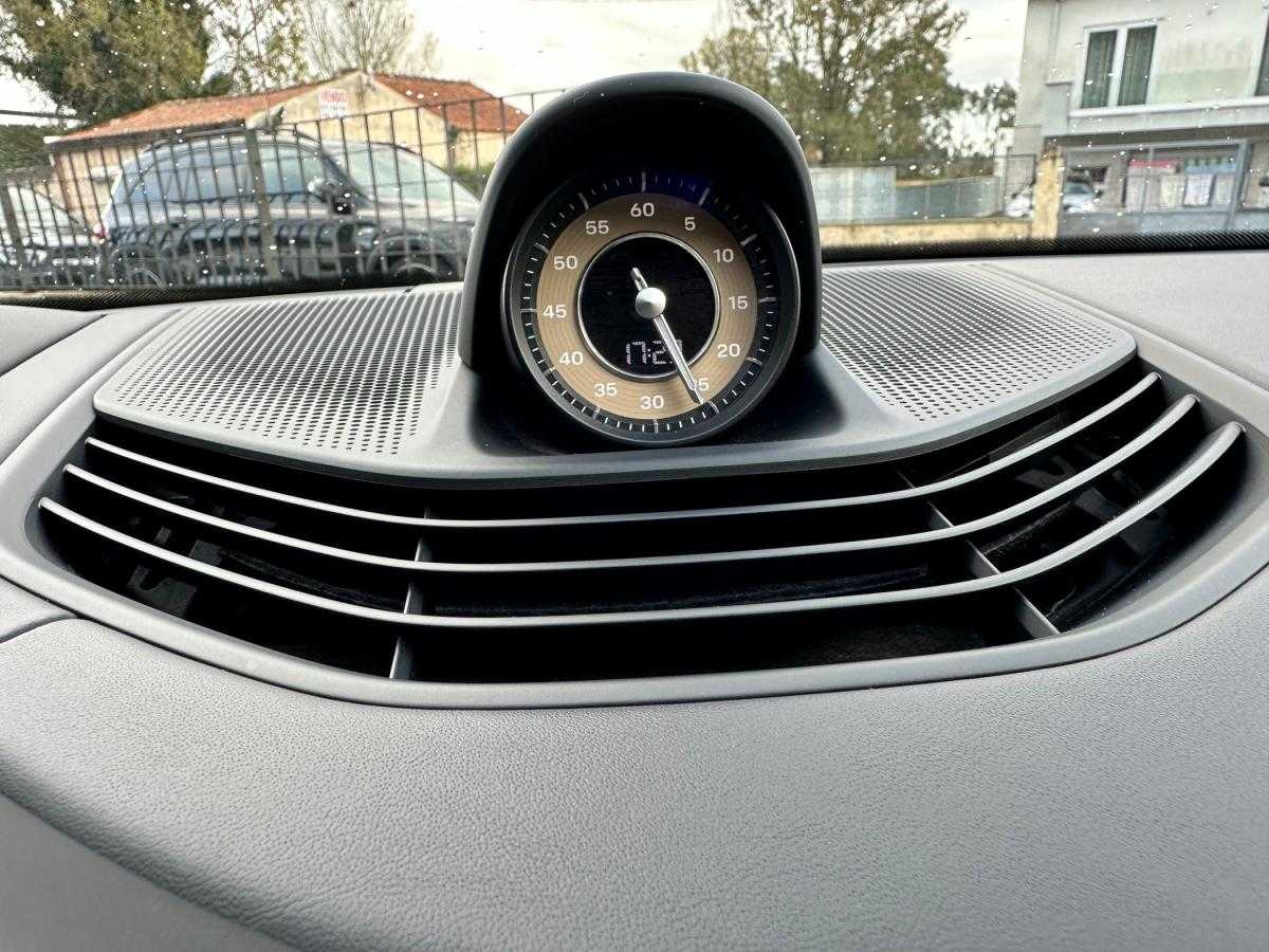 porsche-taycan-2021-eletrico-500cc
