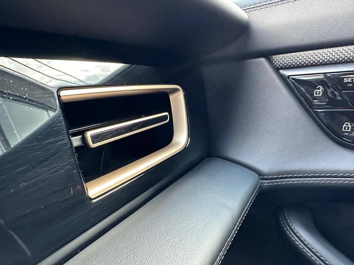 porsche-taycan-2021-eletrico-500cc