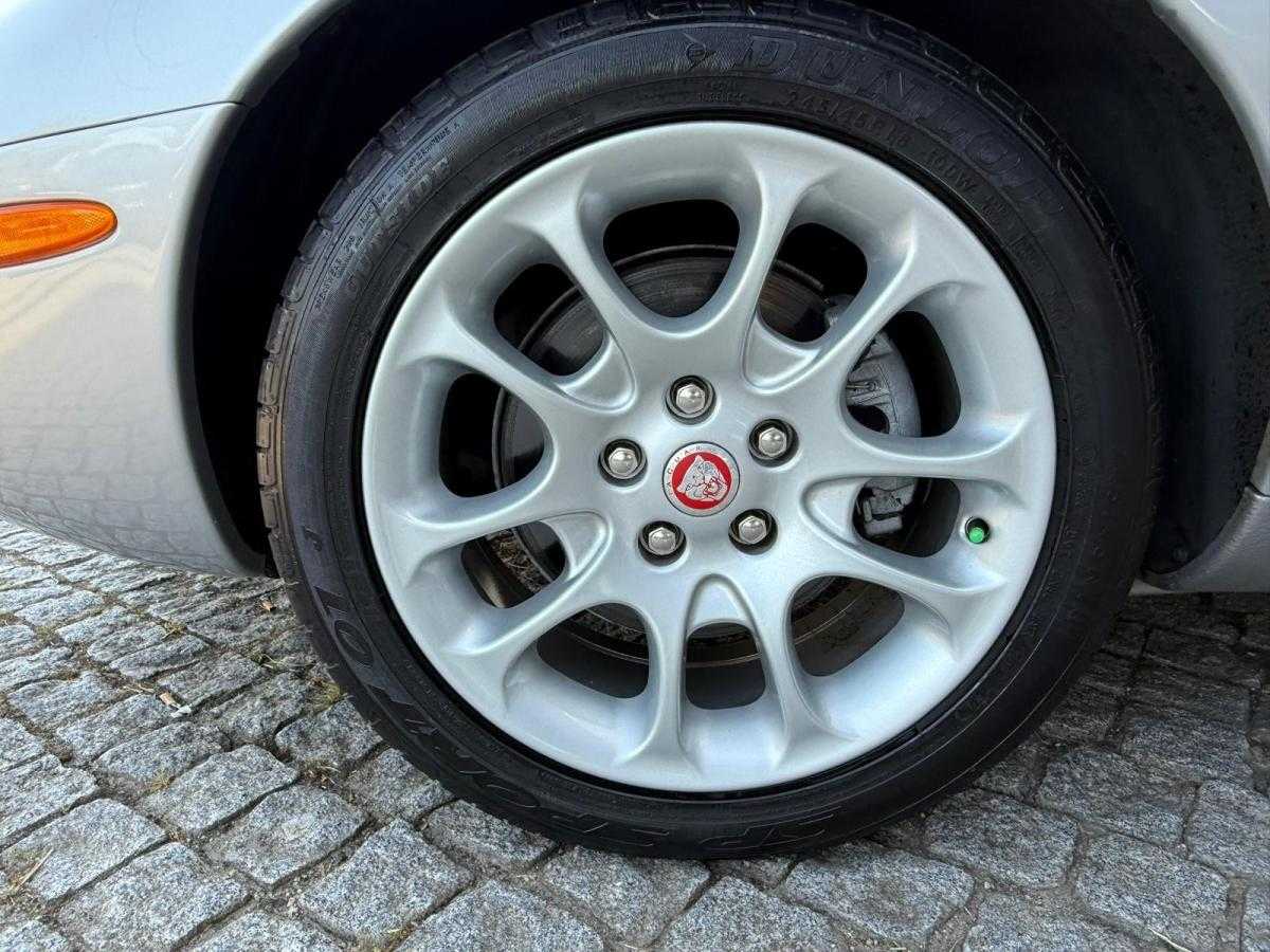 jaguar-xk-2000-gasolina-3996cc
