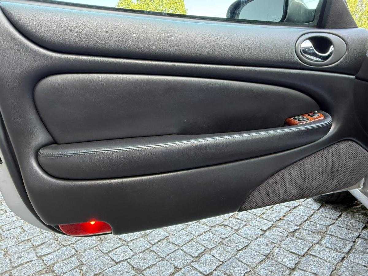 jaguar-xk-2000-gasolina-3996cc