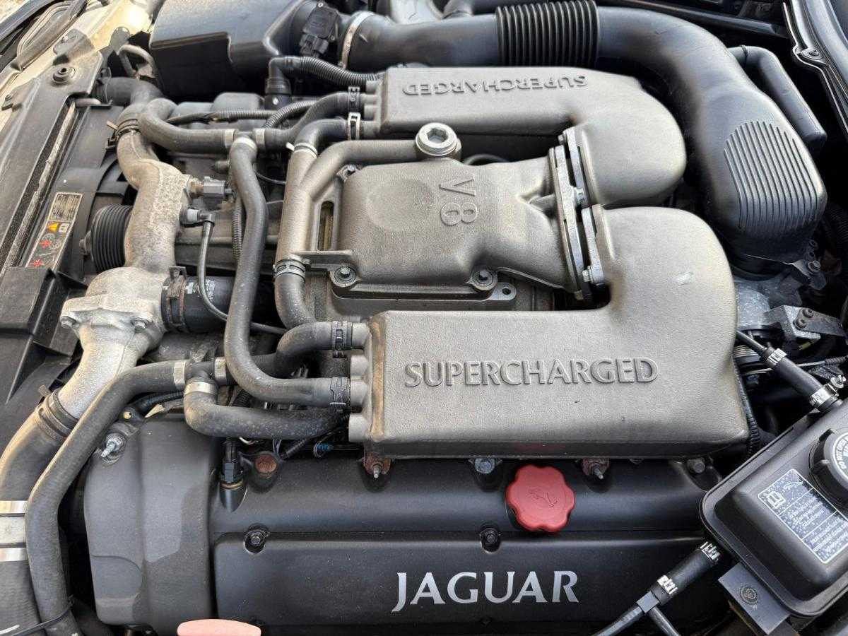 jaguar-xk-2000-gasolina-3996cc