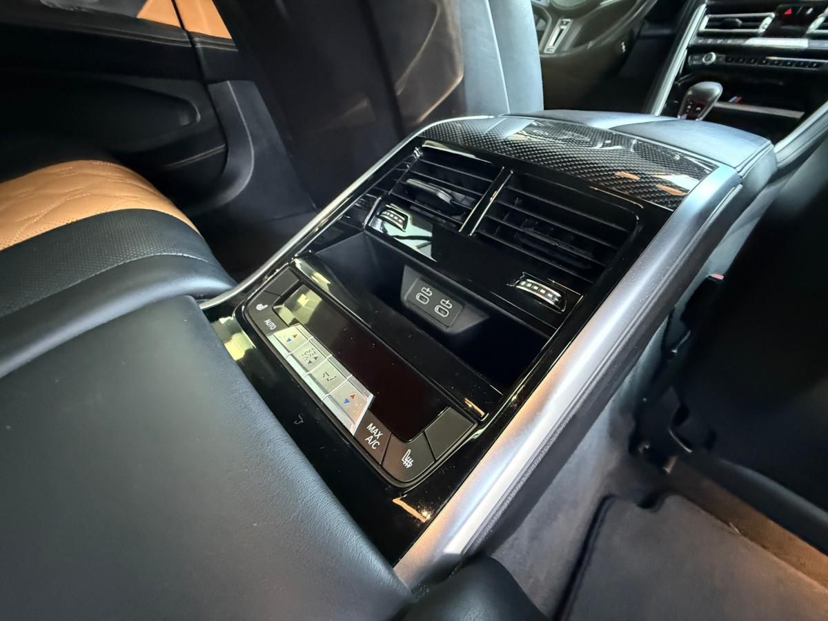 bmw-serie-8-2019-gasolina-4395cc