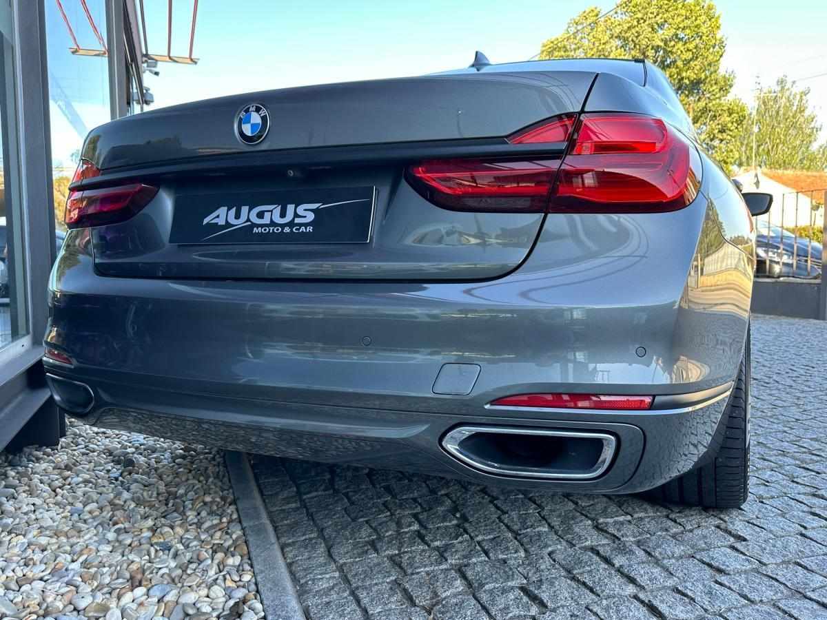 bmw-serie-7-2018-hibrido-a-gasolina-1998cc