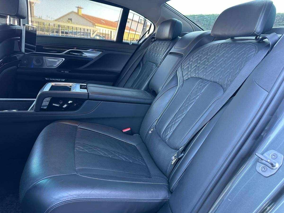 bmw-serie-7-2018-hibrido-a-gasolina-1998cc