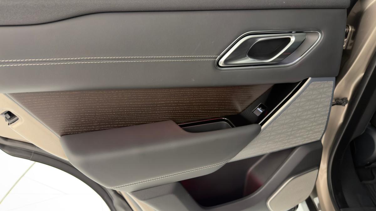 land-rover-range-rover-velar-2017-diesel-2993cc