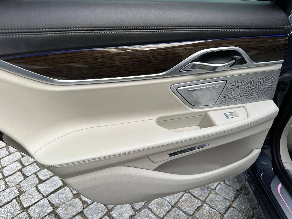 bmw-serie-7-2015-diesel-2993cc