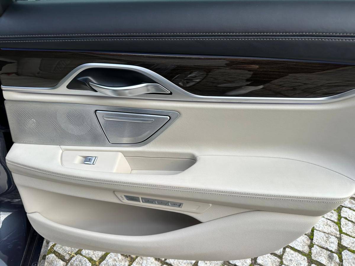 bmw-serie-7-2015-diesel-2993cc