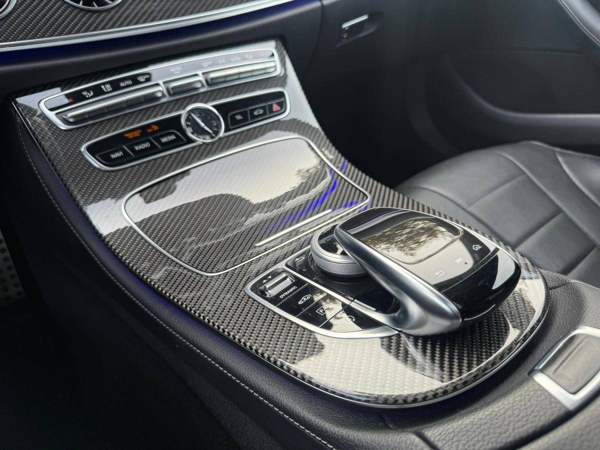 mercedes-benz-cls-2019-diesel-2925cc