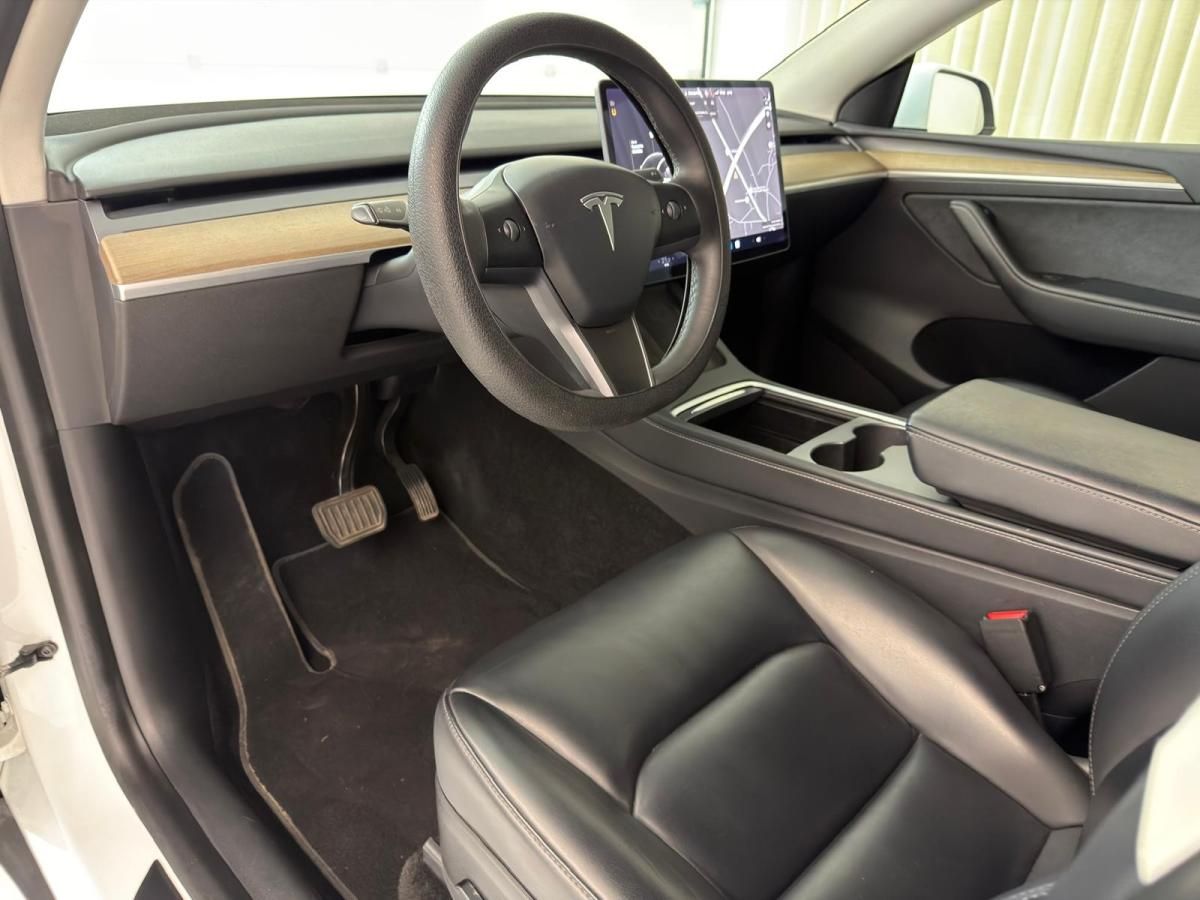 tesla-model-y-2021-eletrico-0cc