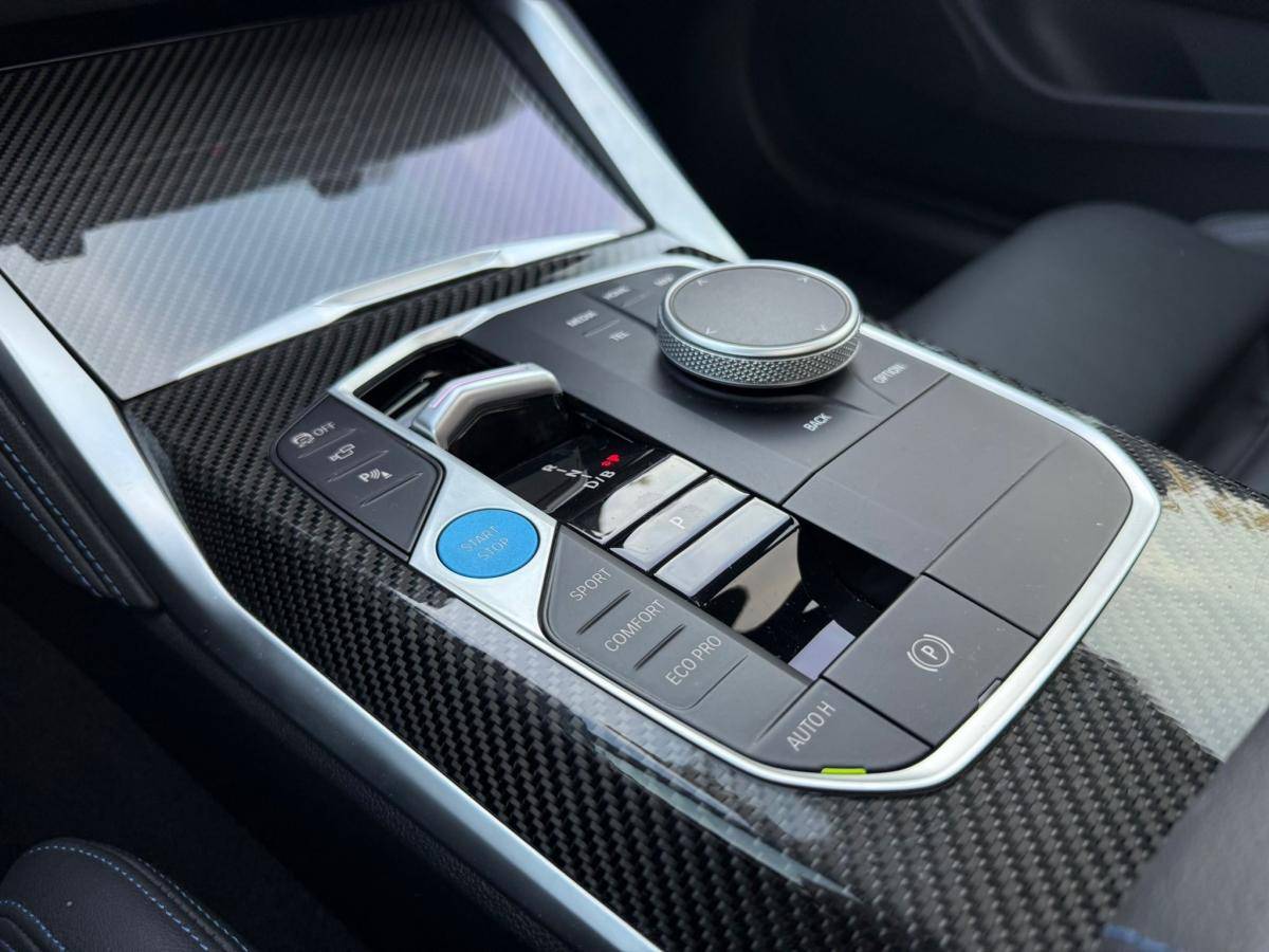 bmw-i4-2024-eletrico-500cc