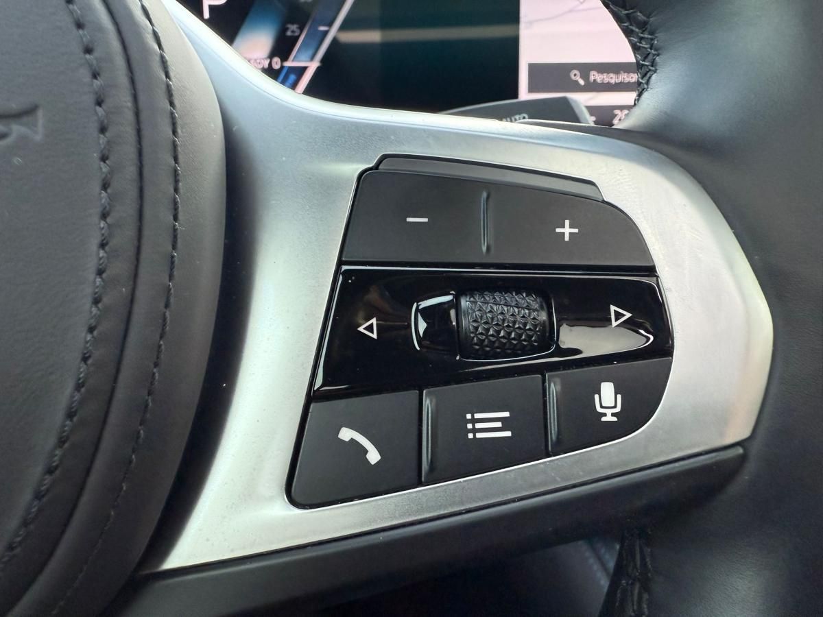 bmw-i4-2024-eletrico-500cc