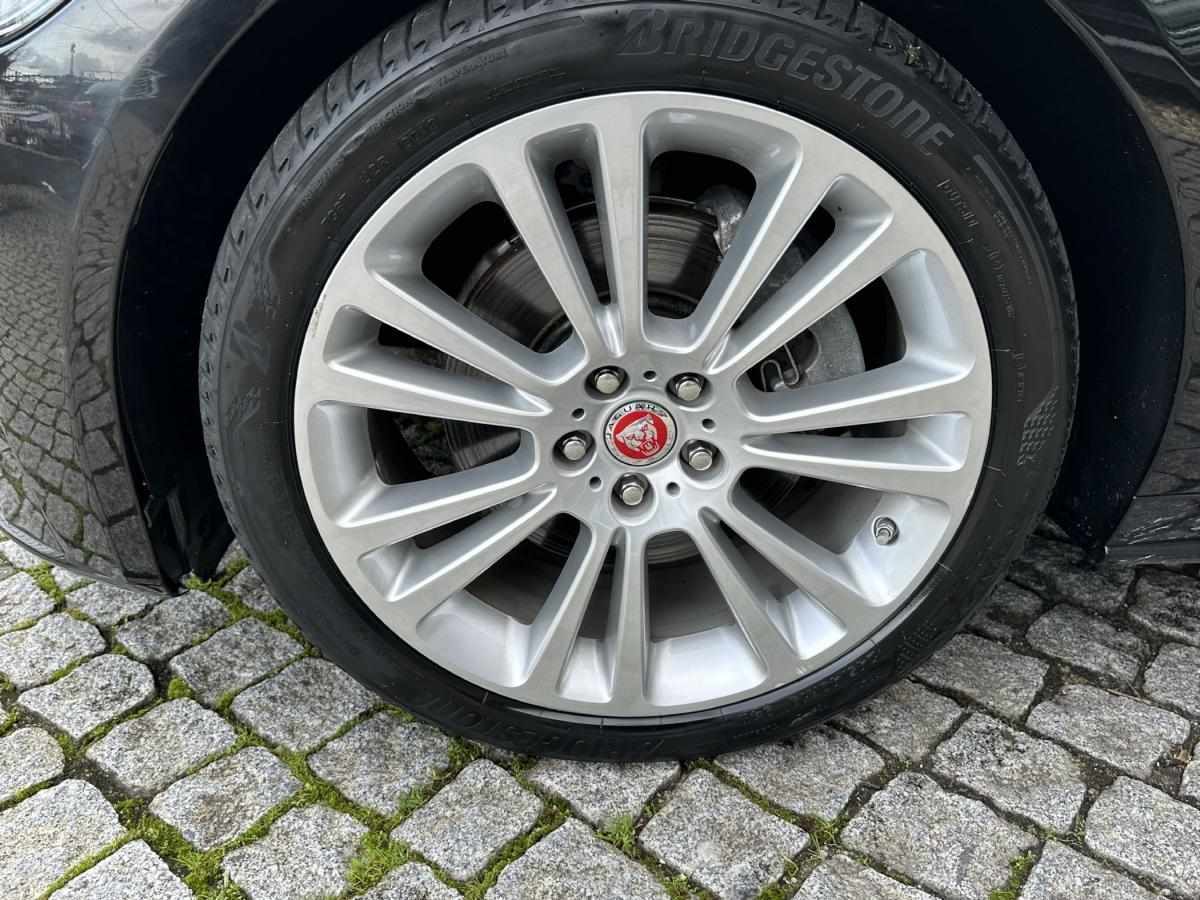 jaguar-xf-2017-diesel-1999cc