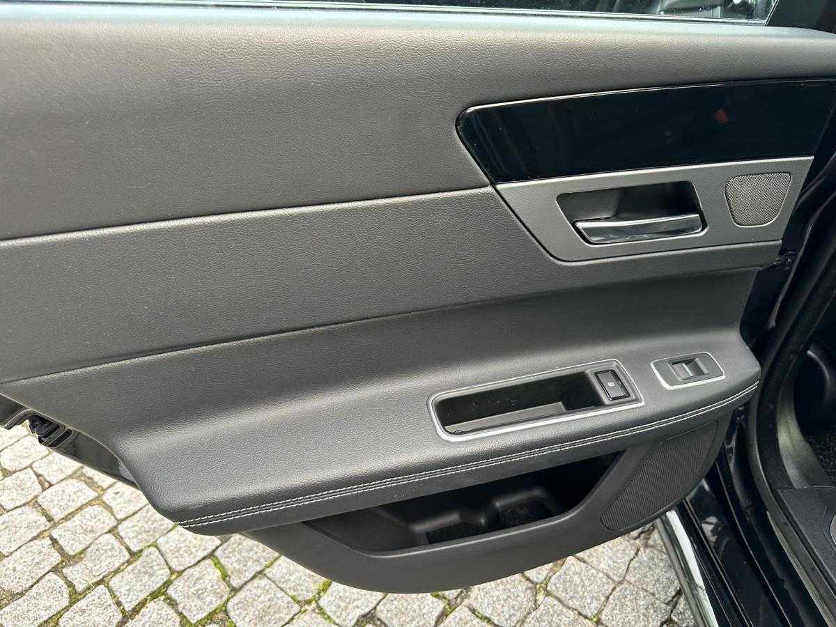 jaguar-xf-2017-diesel-1999cc
