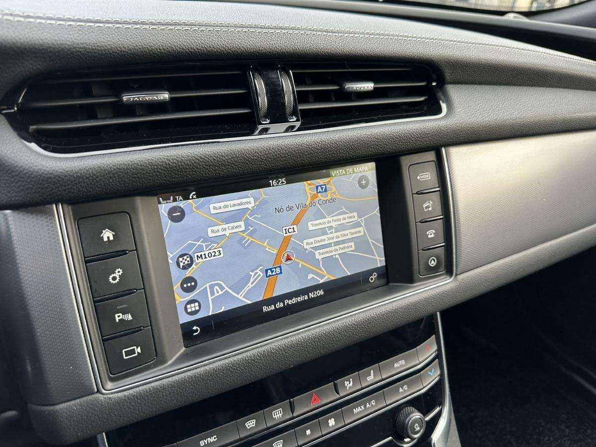 jaguar-xf-2017-diesel-1999cc