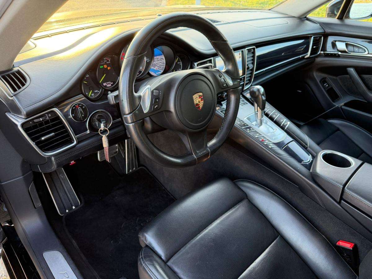 porsche-panamera-2013-hibrido-a-gasolina-2995cc