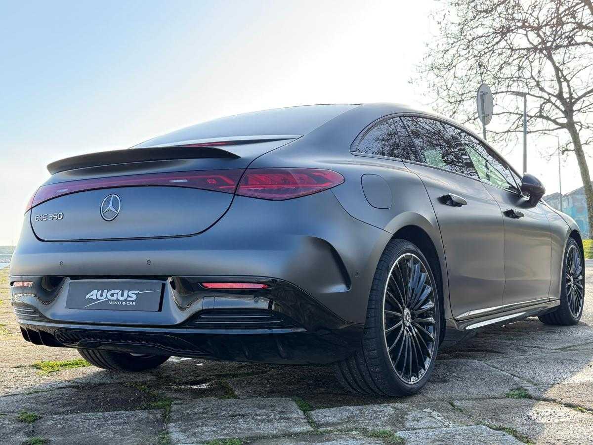 mercedes-benz-eqe-2023-eletrico-500cc