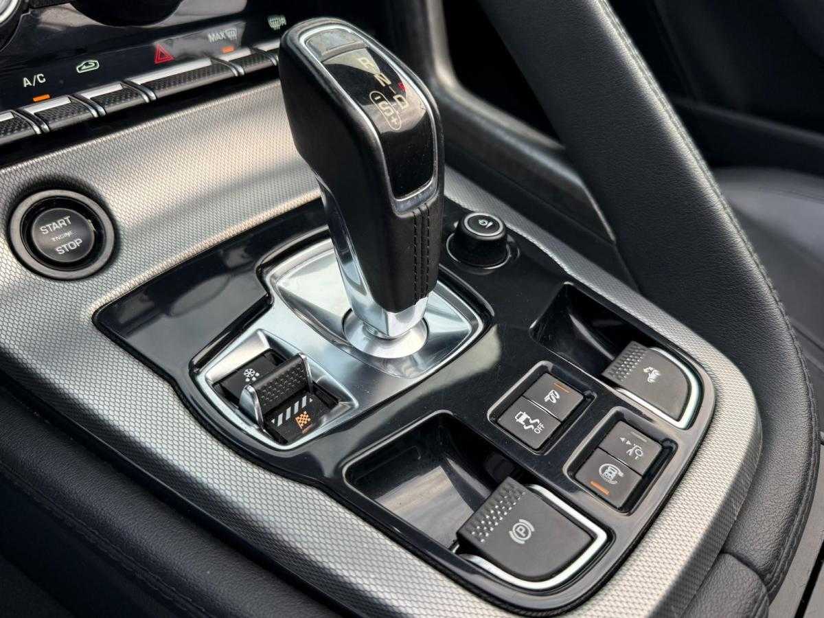 jaguar-f-type-2015-gasolina-2995cc