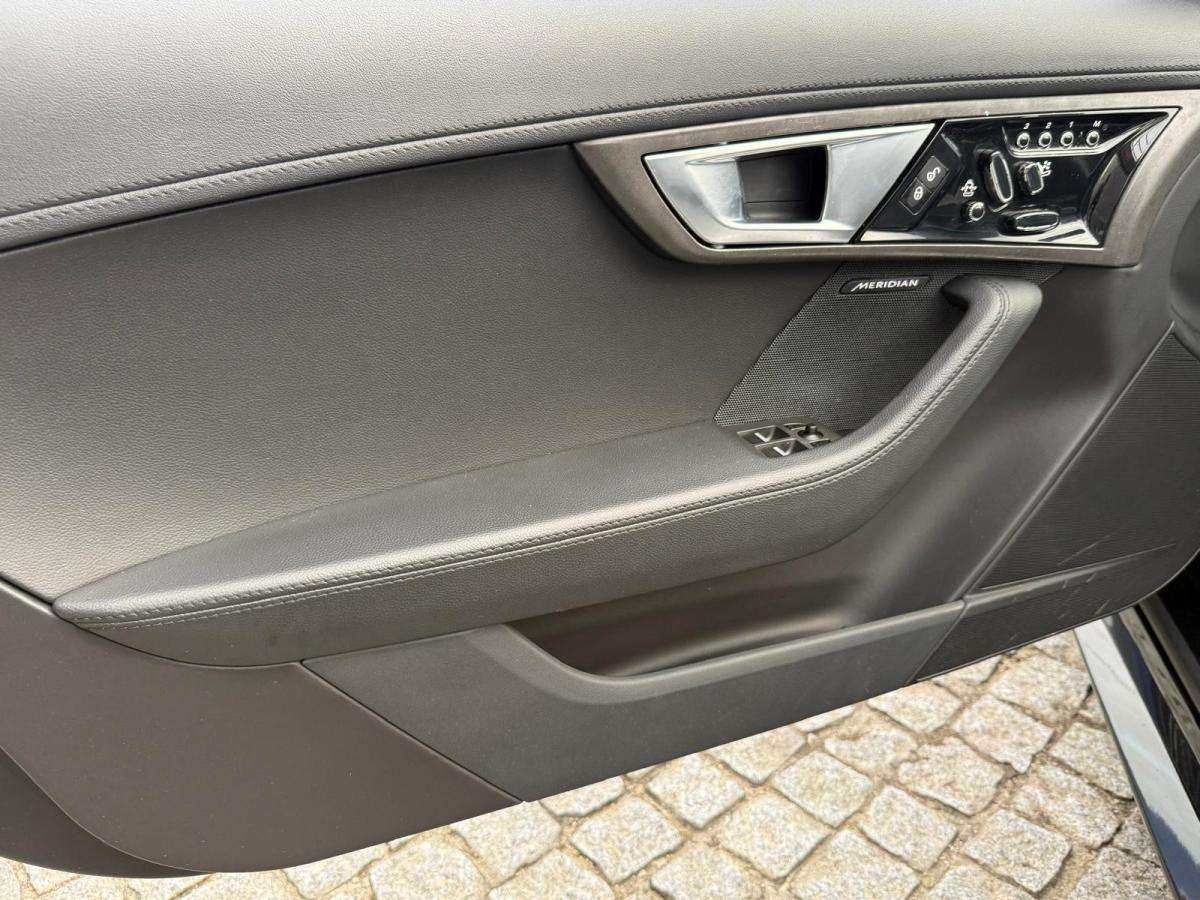 jaguar-f-type-2015-gasolina-2995cc