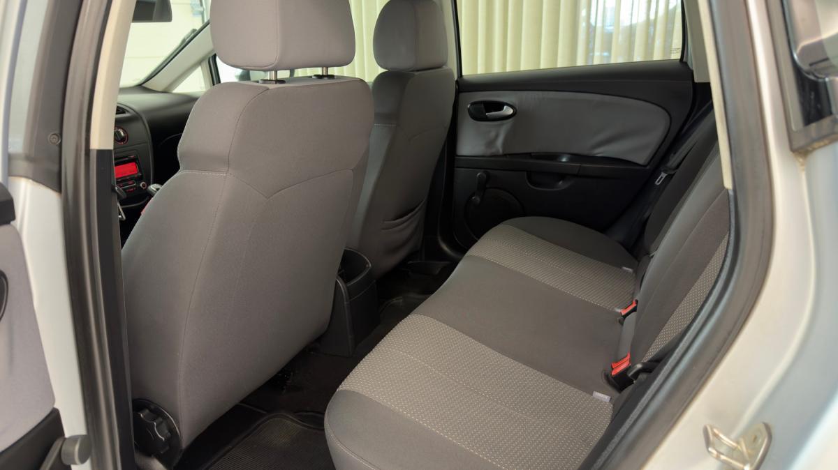 seat-leon-2010-diesel-1598cc