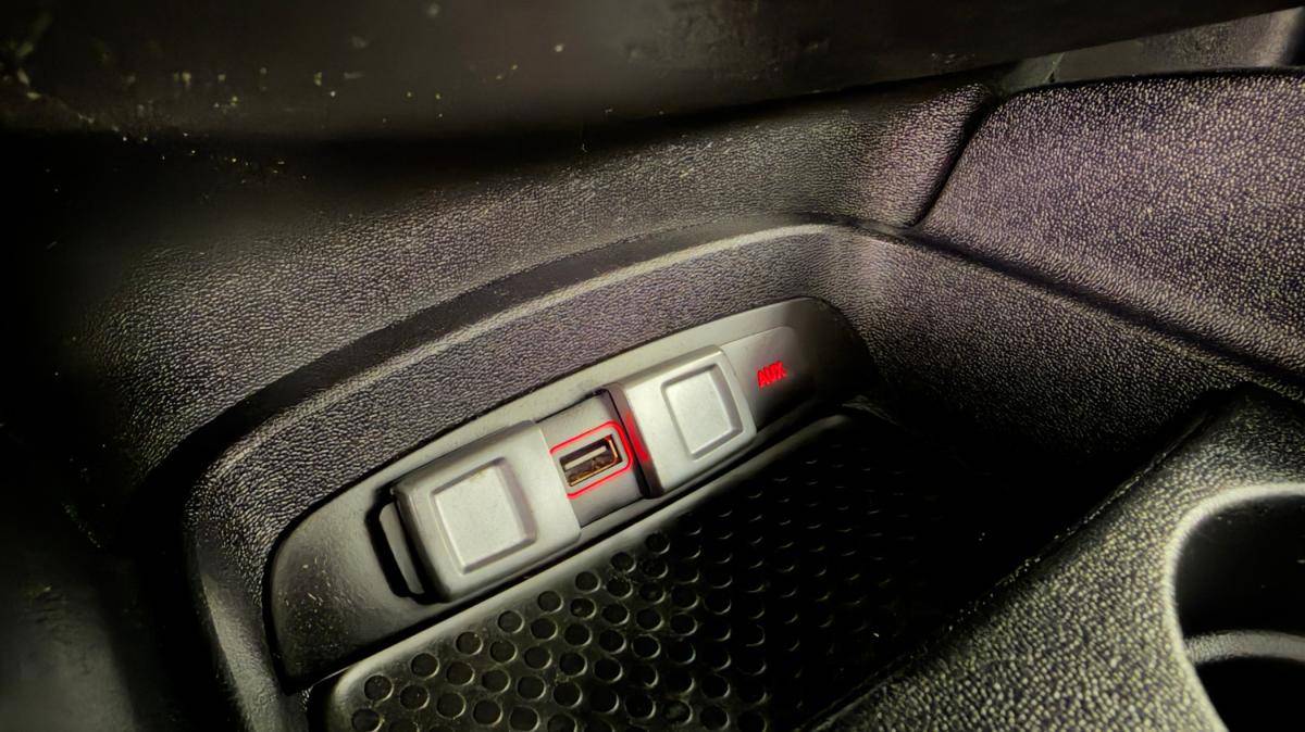 seat-leon-2010-diesel-1598cc