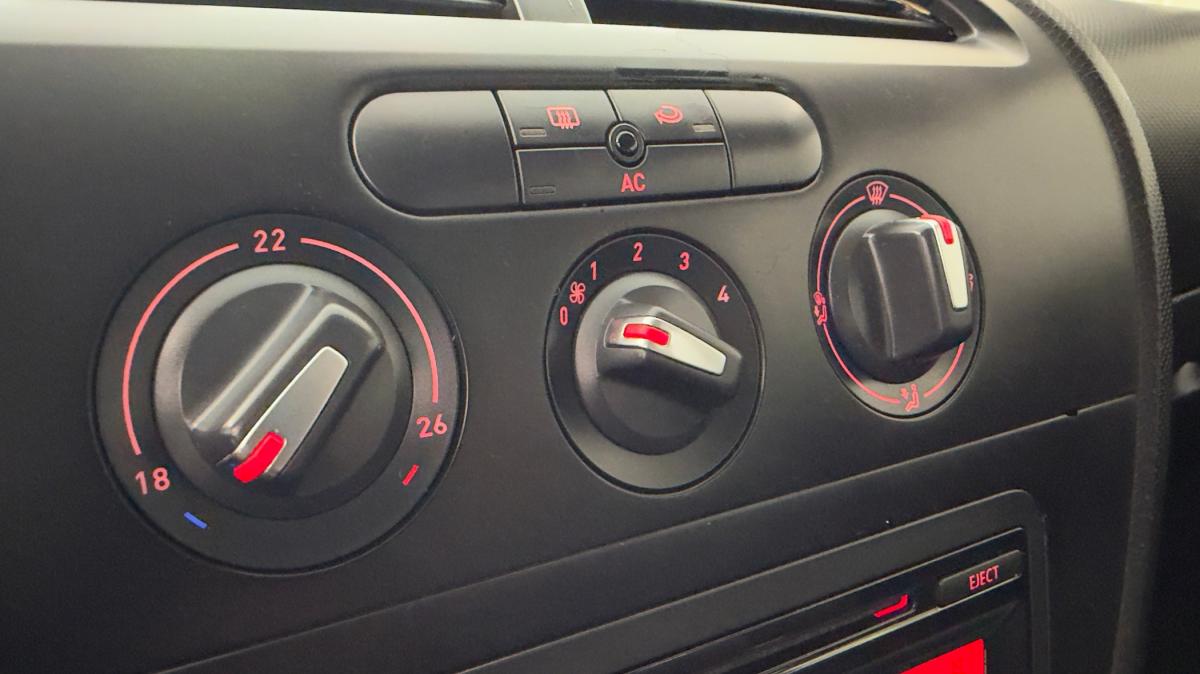 seat-leon-2010-diesel-1598cc