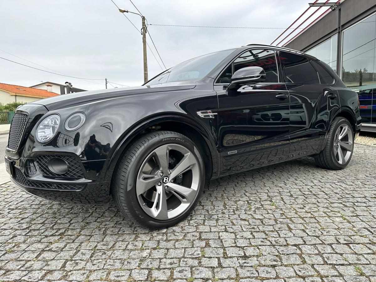 bentley-bentayga-2018-diesel-3956cc