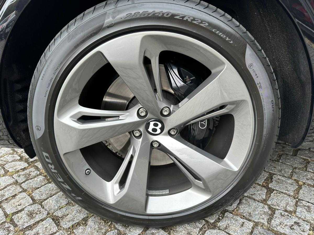 bentley-bentayga-2018-diesel-3956cc