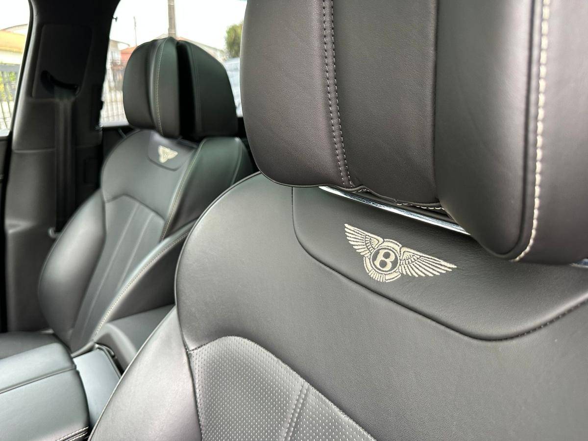 bentley-bentayga-2018-diesel-3956cc