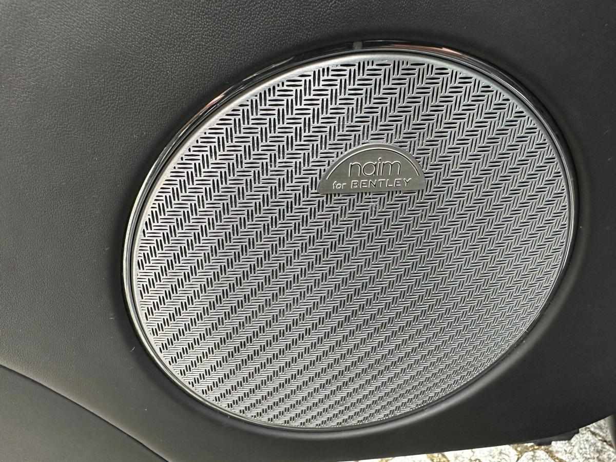 bentley-bentayga-2018-diesel-3956cc