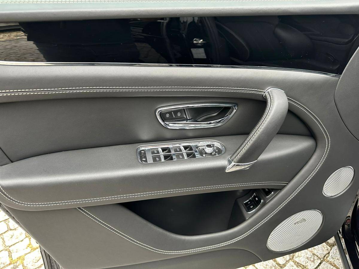 bentley-bentayga-2018-diesel-3956cc